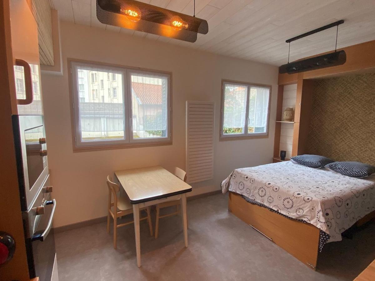 Quartier Salins 5mn Gare Routiere Apartment *